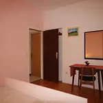 Tribunj 7117b *