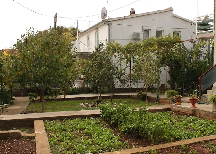 Tribunj 7117b Tribalj